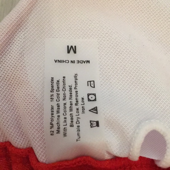 Raro Red bikini - Picture 2 of 3